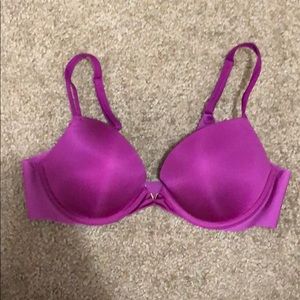 Victoria secret bra 34B